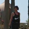 Exclusif - L'actrice Jennifer Love Hewitt, enceinte, fait du sport dans un parc à Los Angeles, le 26 août 2013.