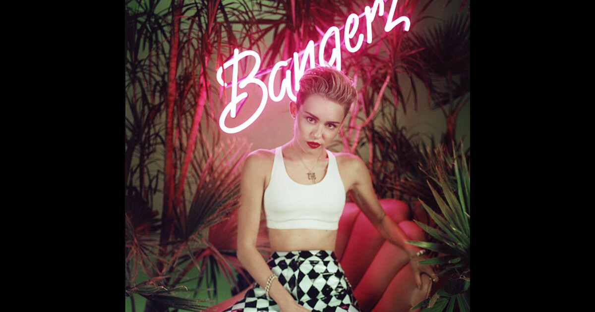 Miley Cyrus Hot La Provoc Continue Pour Bangerz Son Prochain Album Purepeople