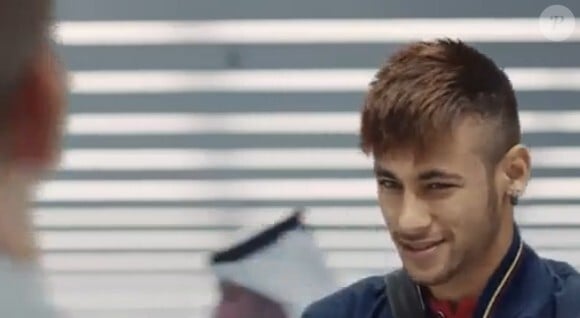 Neymar dans la publicité Qatar Airways.