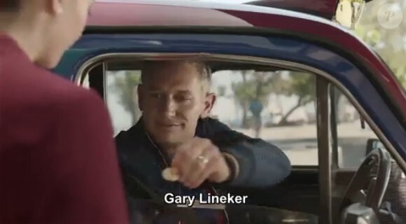 Gary Lineker dans la publicité Qatar Airways.
