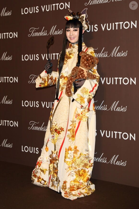 Princess Tenko assiste au vernissage de l'exposition The Timeless Muses de Louis Vuitton au Tokyo Station Hotel. Tokyo, le 29 août 2013.
