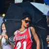 Rihanna, sous la pluie dans le quartier de SoHo à New York. Le 2 septembre 2013.