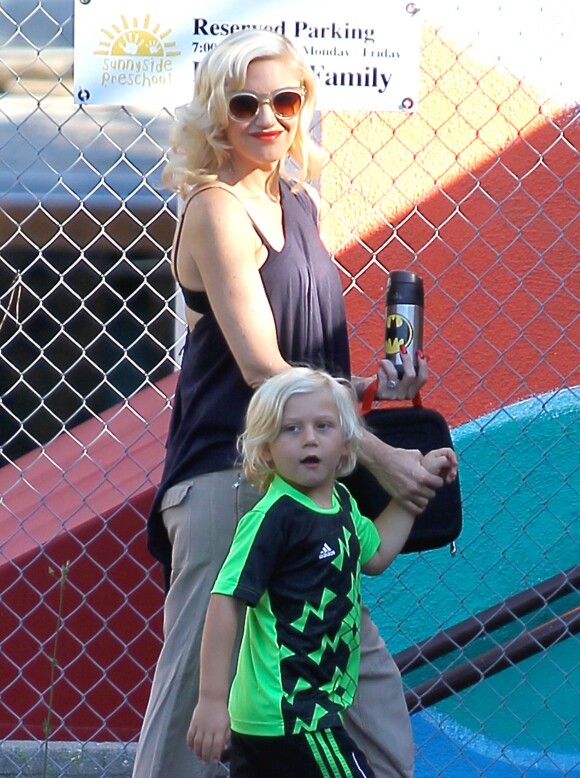 Gwen Stefani, enceinte, en compagnie de son fils Zuma à Los Angeles, le 4 septembre 2013.