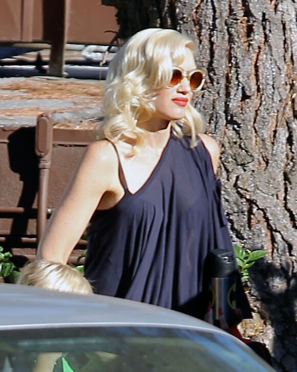 Gwen Stefani, enceinte, avec son fils Zuma à Los Angeles, le 4 septembre 2013.