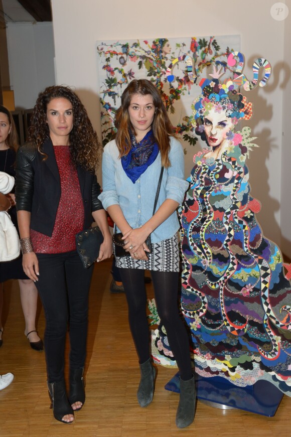 Barbara Cabrita et Fanny Escobar lors du vernissage de l'exposition d'Alicia Paz à l'Institut Culturel du Mexique à Paris le 10 septembre 2013.