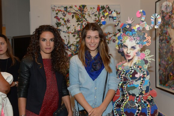 Barbara Cabrita et Fanny Escobar lors du vernissage de l'exposition d'Alicia Paz à l'Institut Culturel du Mexique à Paris le 10 septembre 2013.