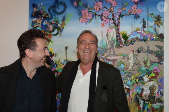 Gérald Dahan et Yves Lecoq lors du vernissage de l'exposition d'Alicia Paz à l'Institut Culturel du Mexique à Paris le 10 septembre 2013.