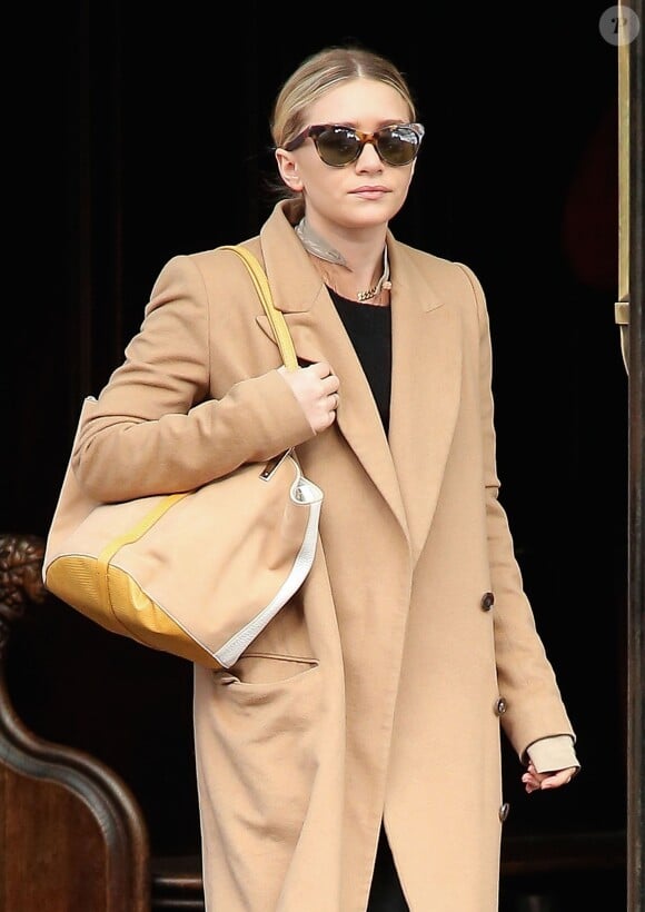 Ashley Olsen quitte l'Hôtel Bowery à New York, le 15 avril 2013.