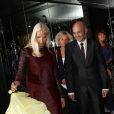 La princesse Mette-Marit de Norvège a profité de sa venue à Paris pour inaugurer la biennale Révélations au Grand Palais pour faire un crochet par l'exposition "La mecanique des dessous" au Musée des Arts Decoratifs au Louvre, le 11 septembre 2013