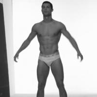 Cristiano Ronaldo : Musclé et en slip pour CR7, sa ligne de sous-vêtements