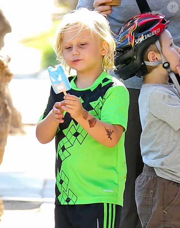 Gwen Stefani, enceinte, a emmené ses enfants Kingston et Zuma dans un parc à Santa Monica, le 15 septembre 2013.
