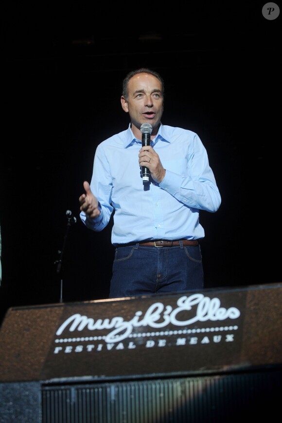 Jean-François Copé sur la scène du festival les Musik'Elles à Meaux le 21 septembre 2013.