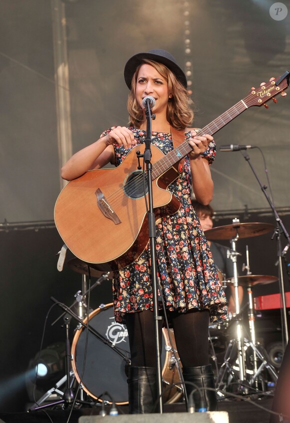 Emlie Gassin au festival les Musik'Elles à Meaux le 21 septembre 2013.
