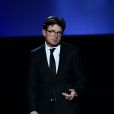 Michael J. Fox rend hommage à Gary David Goldberg lors des Emmy Awards à Los Angeles, le 22 septembre 2013.