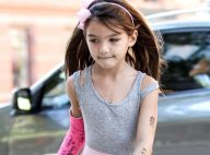 Suri Cruise : Une petite princesse blessée et tatouée au côté de Katie Holmes