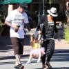 Pink et son mari Carey Hart emmènent leur fille Willow prendre le petit déjeuner chez "Coogies", à Malibu, le 22 septembre 2013.