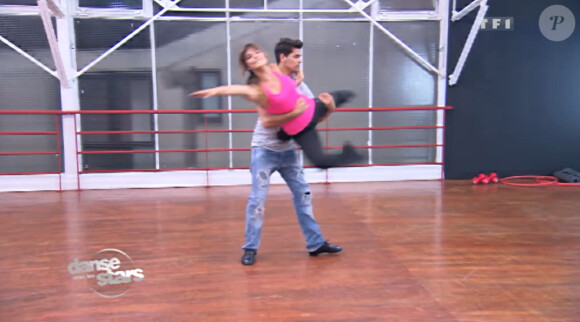 Laetitia Milot craque lors des répétions de Danse avec les stars 4. Le premier prime aura lieu le 28 septembre prochain.