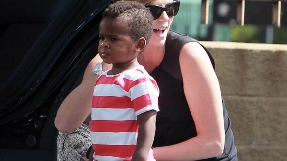 Charlize Theron : Son fils Jackson, 18 mois, est vraiment trop mignon