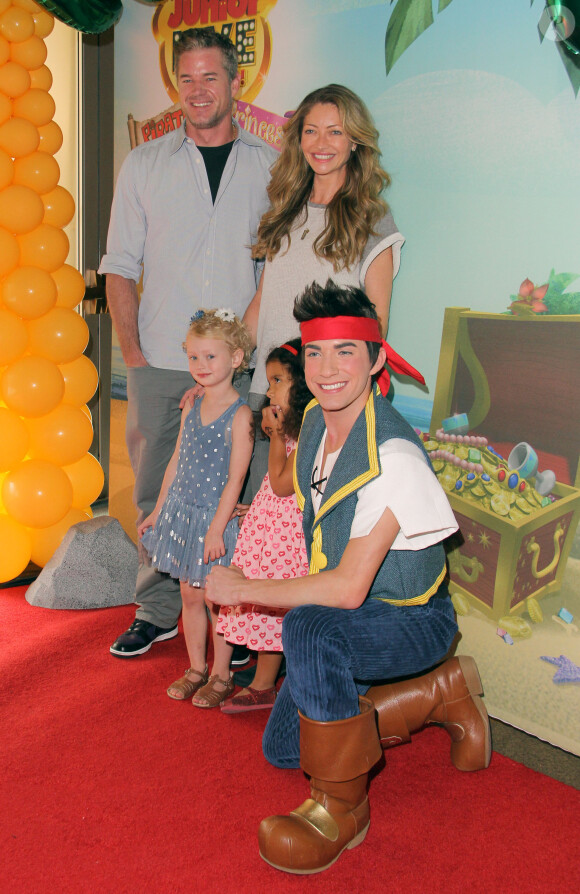 Eric Dane, Rebecca Gayheart et leur fille Billie Dane au spectacle "Disney Junior Live On Tour Pirate & Princess Adventure", à Los Angeles, le 29 septembre 2013.