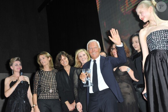 Giorgio Armani et le jury Marie Claire au Prix d'excellence de la mode 2013 du magazine Marie Claire au Palais de Tokyo à Paris le 2 octobre 2013.