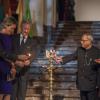 Le roi Philippe et la reine Mathilde de Belgique ont inauguré avec le président Mukherjee lors de l'inauguration du Festival Europalia.India au palais des Beaux-Arts de Bruxelles le 4 octobre 2013.