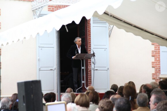 Exclusif - Bernard-Henry Lévy au pèlerinage littéraire à la maison d'Émile Zola à Médan, le 6 octobre 2013.
