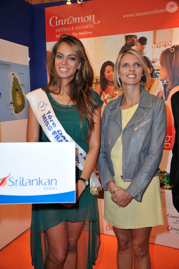 Sylvie Tellier et Hinarani de Longeaux, 1re dauphine Miss France 2013, à Paris, le 25 septembre 2013.