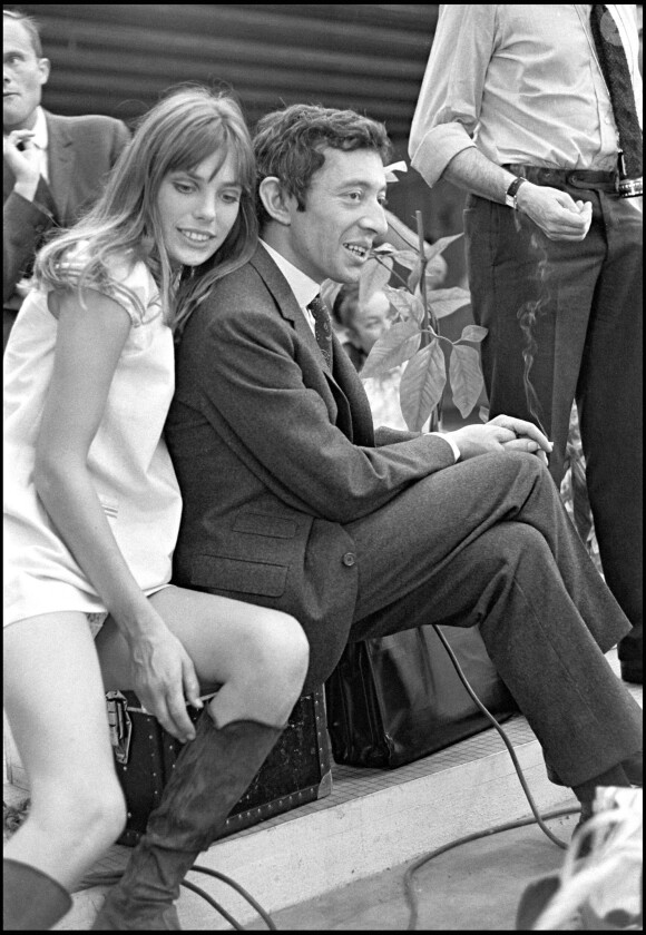 Première rencontre de Serge Gainsbourg et Jane Birkin sur le tournage de Slogan (1968, Paris)