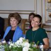 La princesse Margriet des Pays-Bas et la princesse Victoria de Suède lors d'une réunion des membres d'honneur du Comité International Paralympique le 8 octobre 2013 au palais royal à Bruxelles.