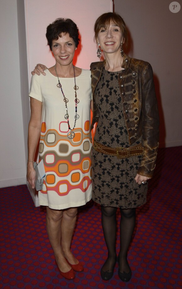 Elisabeth Bourgine et Virginie Lemoine lors de la remise des trophées de la 20ème édition des Trophées Epona à Cabourg, le 12 octobre 2013