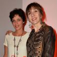 Virginie Lemoine et Elizabeth Bourgine lors de la cérémonie des 20e Trophées Epona à Cabourg, le 12 octobre 2013