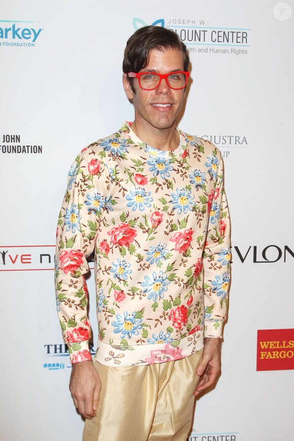 Perez Hilton à la 12e soirée Elton John AIDS Foundation au restaurant Cipriani de New York, le 15 octobre 2013.