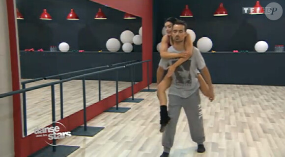 Damien Sargue s'entraîne pour une rumba pour "Danse avec les stars 4".