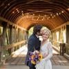 Kelly Clarkson s'est mariée à Brandon Blackstock lors d'une cérémonie intime et bucolique, le dimanche 20 octobre 2013.