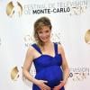 Louise Ekland, enceinte à la cérémonie de clôture du 53e festival de Monte Carlo, au Forum Grimaldi, à Monaco, le 13 juin 2013.