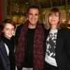 Thierry Beccaro, sa femme Emmanuelle et son fils Lucas lors de la soirée d'inauguration de la FIAC au Grand Palais à Paris le 23 octobre 2013