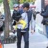 Miranda Kerr et Orlando Bloom à New York pour Halloween, avec leur petit Flynn, le lundi 28 octobre 2013.