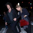 Renee Zellweger et son amoureux Doyle Bramhall II à Los Angeles le 30 octobre 2013