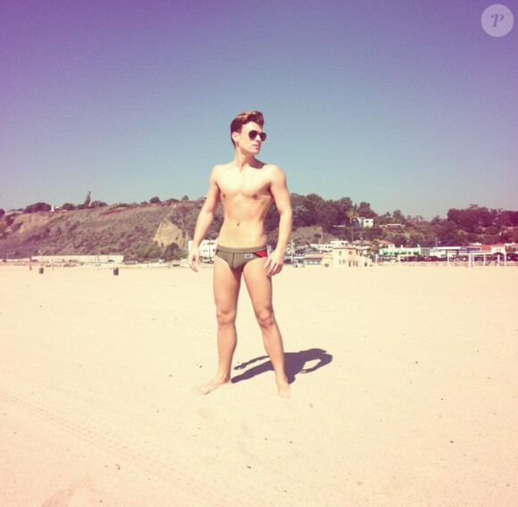 Blake McIver, fier de son corps à la plage - 19 octobre 2013