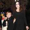 Liv Tyler et son fils Milo ont cherché des bonbons pour Halloween dans le quartier de West Village, à New York, le 31 octobre 2013.