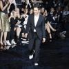 Marc Jacobs à l'issue de son dernier défilé de mode "Louis Vuitton". Le 2 octobre 2013
