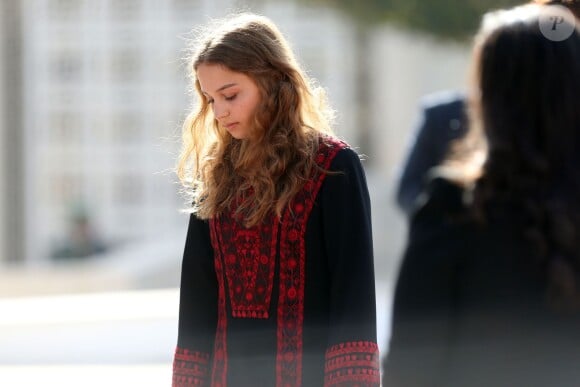 La princesse Iman de Jordanie, fille du roi Abdullah II et de la reine Rania de Jordanie lors de l'ouverture de la session ordinaire du 17e Parlement présidée par le souverain, à Amman, le 3 novembre 2013