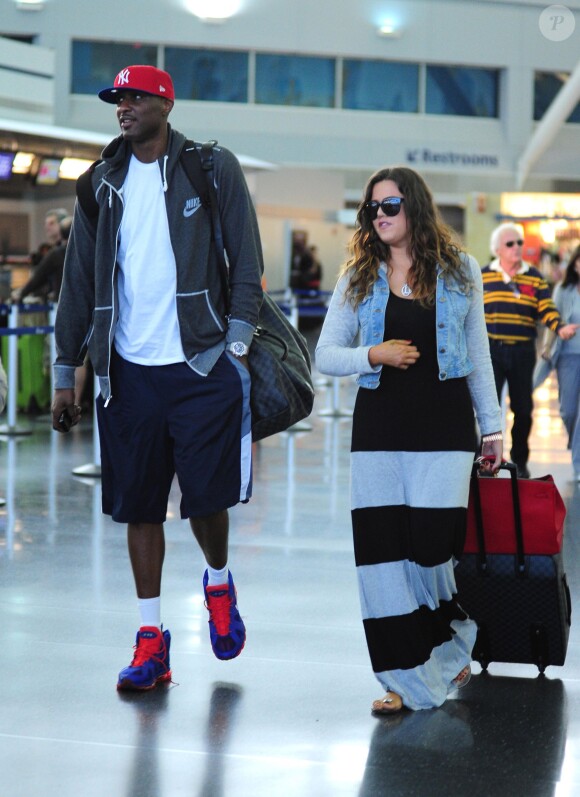 Lamar Odom et Khloe Kardashian à l'aéroport JFK de New York, le 19 juin 2012.