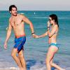 Rumer Willis et son petit ami Jayson Blair passent la journée en amoureux sur une plage de Miami, le 8 novembre 2012.