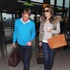 Exclusif - Liz Hurley et Shane Warne arrivent à l'aéroport de Londres.  Le 6 novembre 2013.