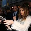 Céline Dion quitte son hôtel pour se rendre sur le plateau de l'émission  "Vivement Dimanche" à Paris, le 13 novembre 2013.