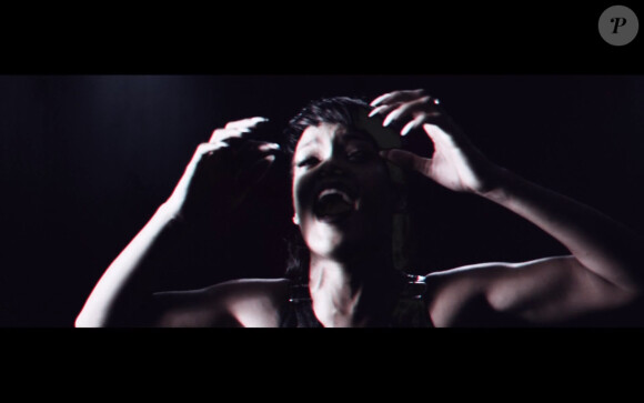 Image extraite du clip "What Now" de la chanteuse Rihanna, dévoilé le 15 novembre 2013.