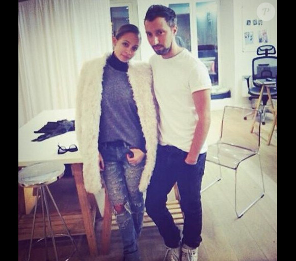 Nicole Richie est venue à Paris pour un week-end express, fêter l'anniversaire d'une amie, le 15 novembre 2013.