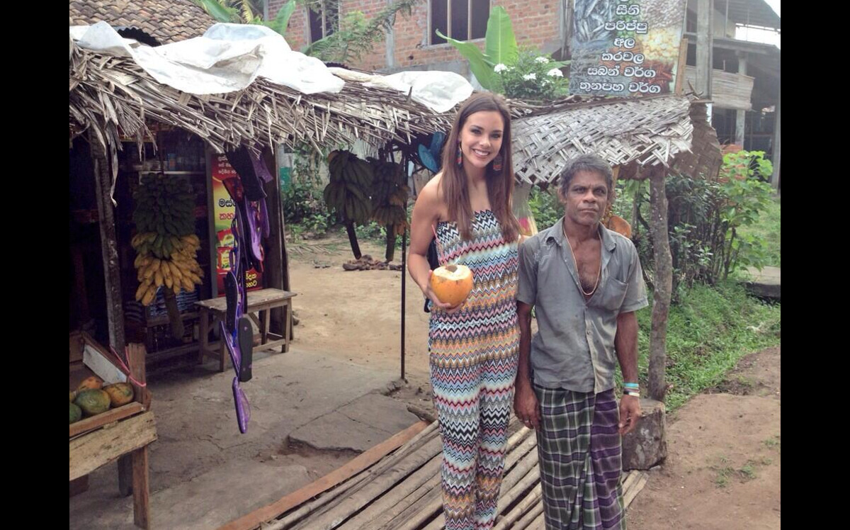 Vid O La Superbe Miss France Marine Lorphelin Au Sri Lanka Avec Les Miss R Gionales