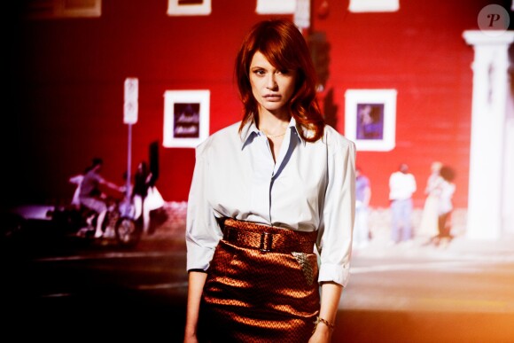 Photo promo d'Axelle Red pour l'album Rouge Ardent.